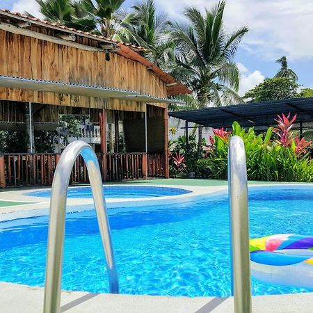 Hotel Quepos Paraiso Kültér fotó