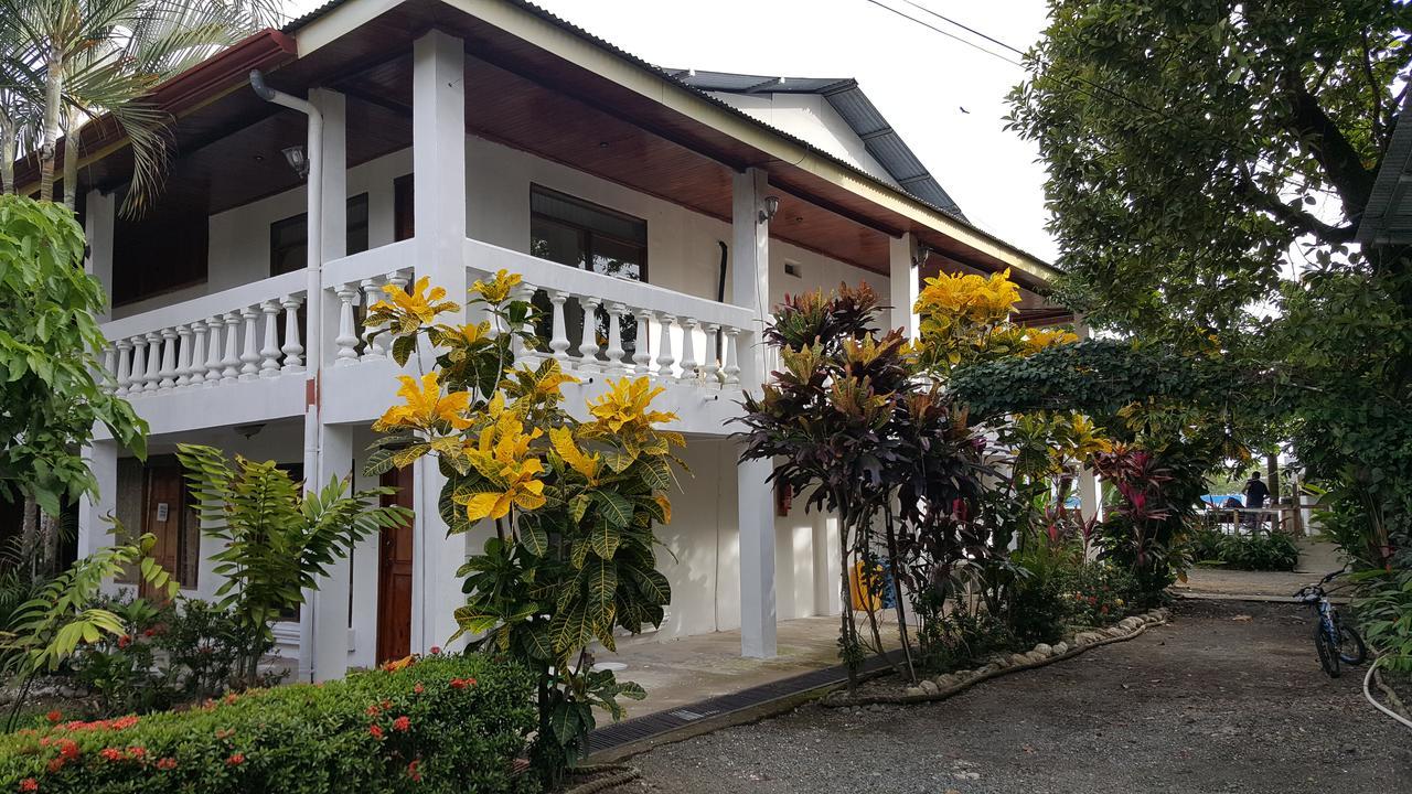 Hotel Quepos Paraiso Kültér fotó