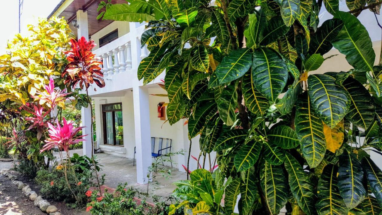 Hotel Quepos Paraiso Kültér fotó