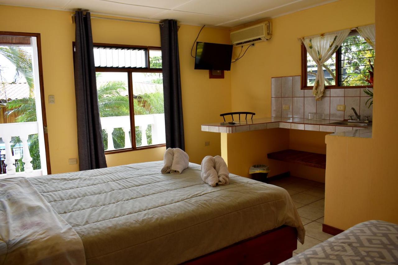 Hotel Quepos Paraiso Kültér fotó