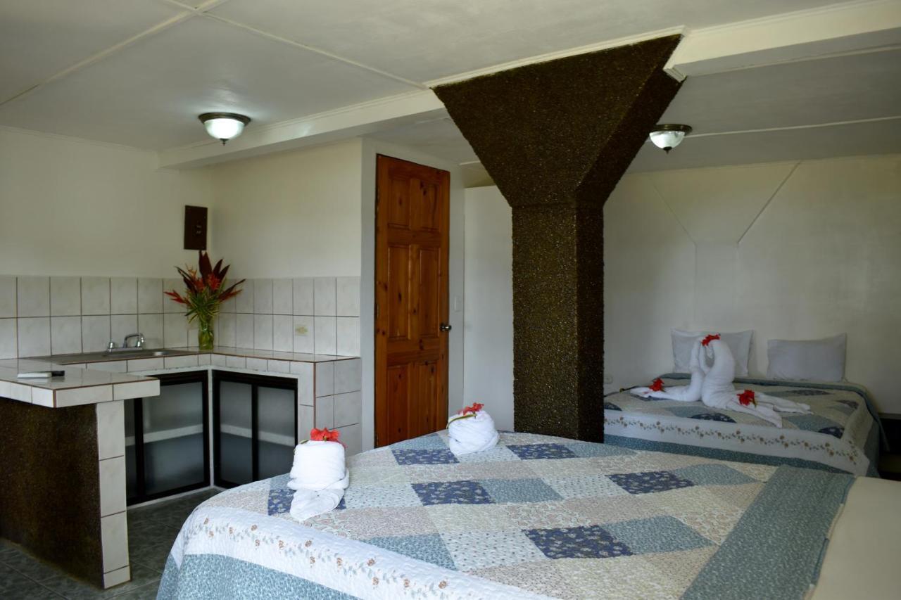 Hotel Quepos Paraiso Kültér fotó